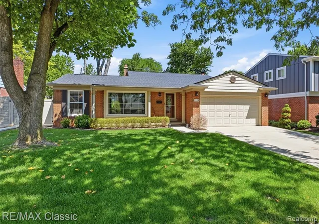 Photo 1 of Single family home for sale at 1628 Lexington St, Plymouth, MI 48170 | MLS# 61010681 | Listing updated on 2026-07-17
