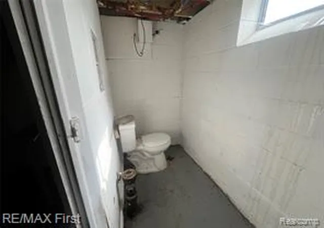 Homes for sale in Detroit, MI | 14101 E State Fair St, Detroit, MI 48205 | MLS# 61009019