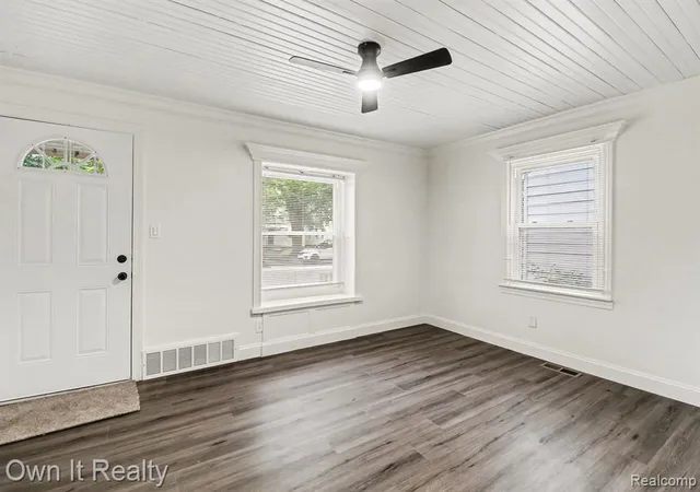 Photo 3 of Single family home for sale at 7461 Lamphere, Redford, MI 48239 1071 | MLS# 61014348 | Listing updated on 2026-10-20