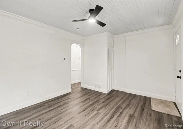 Photo 4 of Single family home for sale at 7461 Lamphere, Redford, MI 48239 1071 | MLS# 61014348 | Listing updated on 2026-10-20