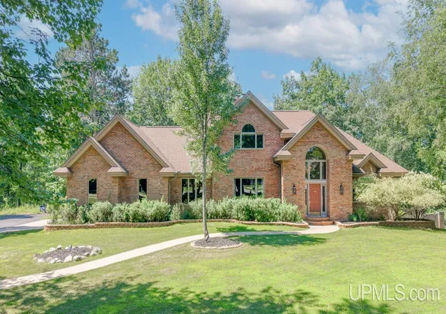 Single family home for sale at 860 Evergreen Ct, Kingsford, MI 49802 | MLS# 50214973