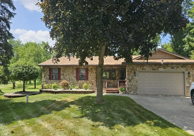 4th image of 5655 Rough Ct, Gladwin, MI 48624 | MLS# 50216324