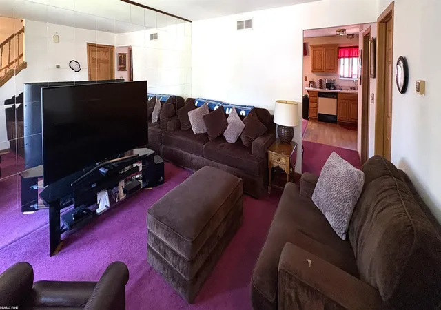 5th image of 24059 Grange St, Clinton Township, MI 48036 | MLS# 50214354