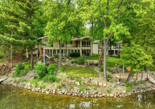 1st image of 11901 Killarny Cir, Jerome, MI 49249 | MLS# 70534806