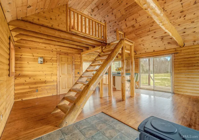 Photo 3 of Single family home for sale at 1617 W Us Hwy 2, Gulliver, MI 49840 | MLS# 50194921 | Listing updated on 2026-08-14