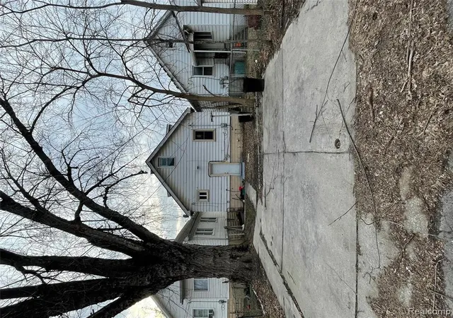Homes for sale in Ecorse, MI | 4525 6Th St, Ecorse, MI 48229 | MLS# 60998341