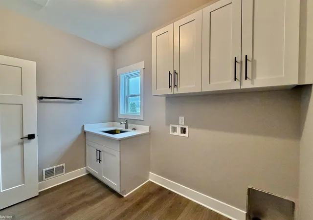13th image of 13204 Championship Dr, Linden, MI 48451 | MLS# 50204003
