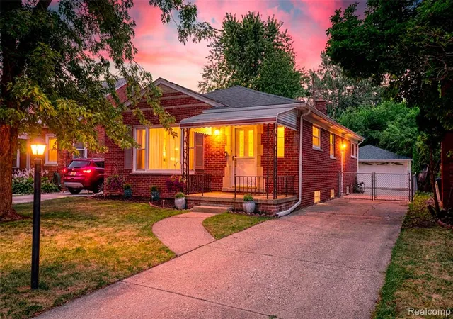 Photo 2 of Single family home for sale at 20871 Beaufait St, Harper Woods, MI 48225 1660 | MLS# 61025334 | Listing updated on 2026-09-14
