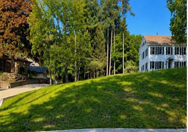 Photo 1 of Land for sale at 822 Lake Ave, Grand Haven, MI 49417 | MLS# 70537154 | Listing updated on 2026-06-27