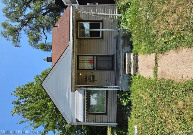 Photo 1 of Sale Pending at 9344 Sussex St, Detroit, MI 48228 2324 | MLS# 61022980 | Listing updated on 2026-09-15