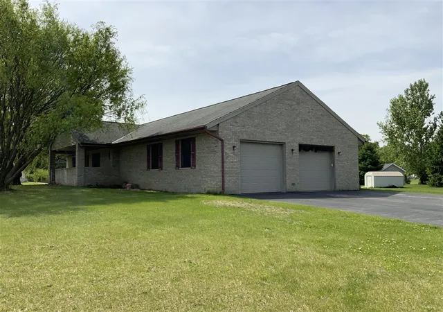 Homes for sale in Byron, MI | 7715 Hidden Knoll Ct #41, Byron, MI 48418 | MLS# 70534601