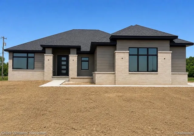1st image of 7085 Dryden Rd, Almont, MI 48003 | MLS# 61003352