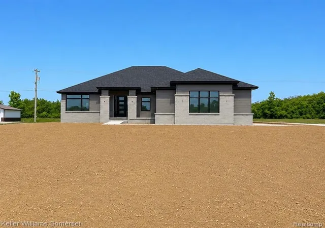 2nd image of 7085 Dryden Rd, Almont, MI 48003 | MLS# 61003352