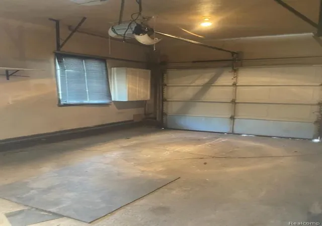14th image of 1226 Alhi St, Waterford, MI 48328 1504 | MLS# 61023804