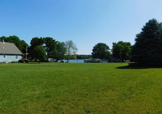 Photo 3 of Sale Pending at 48893 Main St, Lawrence, MI 49064 | MLS# 70544742 | Listing updated on 2026-08-16