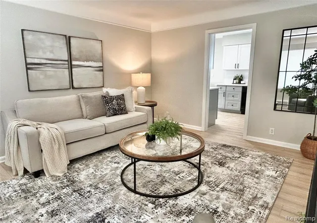 Photo 5 of Sale Pending at 105 W Evelyn Ave, Hazel Park, MI 48030 3108 | MLS# 61024737 | Listing updated on 2026-09-03