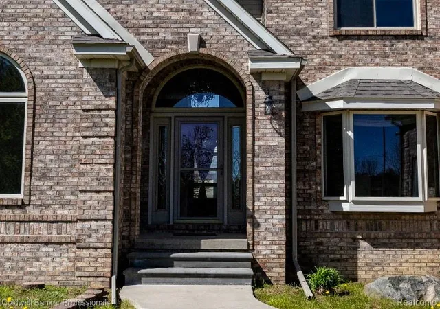3rd image of 11171 Lapeer Rd, Davison, MI 48423 | MLS# 60987989