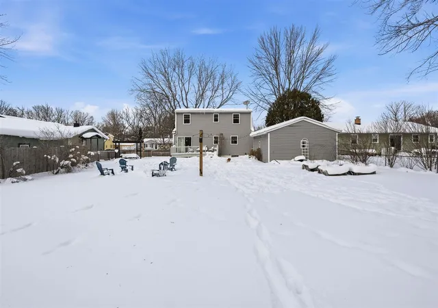 2nd image of 82 James St, Rockford, MI 49341 | MLS# 70515178