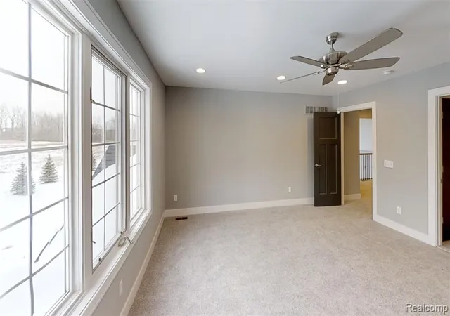 17th image of 2515 Barberry Dr #21, Shelby Township, MI 48316 | MLS# 60975494