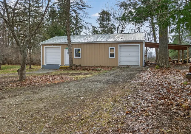 2nd image of 6246 S Brooklyn Rd, Jackson, MI 49201 | MLS# 70519877