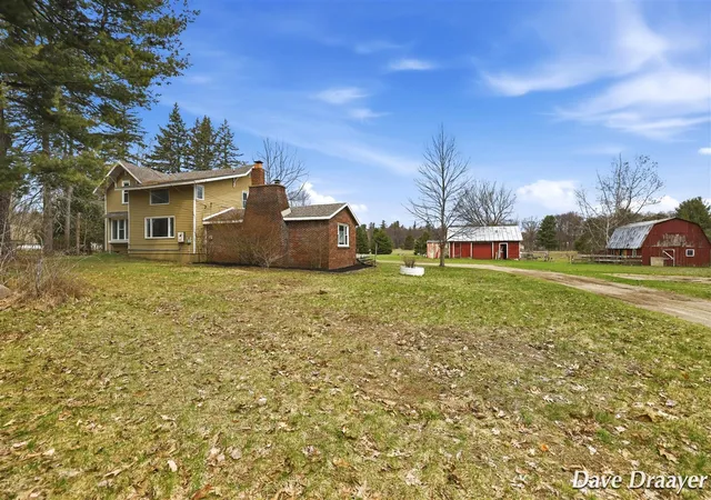 Homes for sale in Cedar Springs, MI | 7869 17 Mile Rd, Cedar Springs, MI 49319 | MLS# 70525199