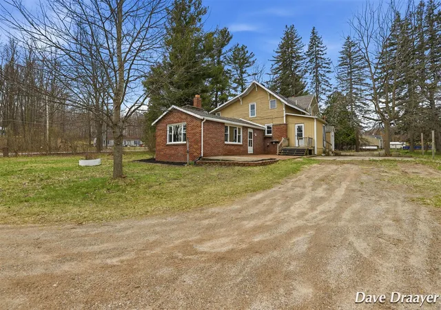 4th image of 7869 17 Mile Rd, Cedar Springs, MI 49319 | MLS# 70525199
