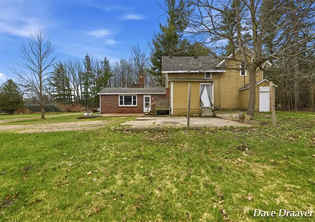 5th image of 7869 17 Mile Rd, Cedar Springs, MI 49319 | MLS# 70525199