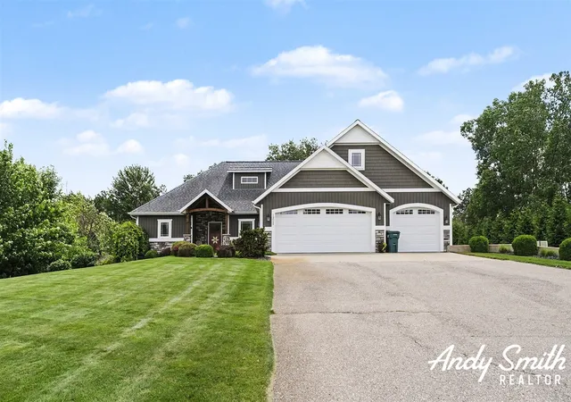 1st image of 12069 68th Ave, Allendale, MI 49401 | MLS# 70540843