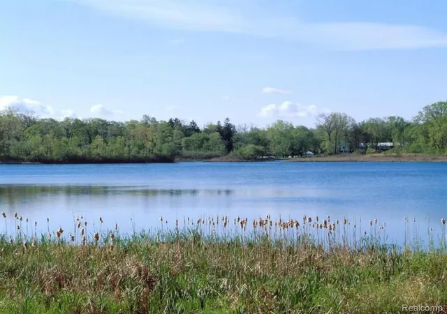 Photo 1 of Land for sale at 2633 Turtle Shores, Bloomfield Hills, MI 48302 | MLS# 20666607 | Listing updated on 2026-01-28