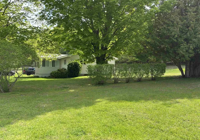 Homes for sale in Northport, MI | 9364 N Manitou Trl, Northport, MI 49670 | MLS# 80068859