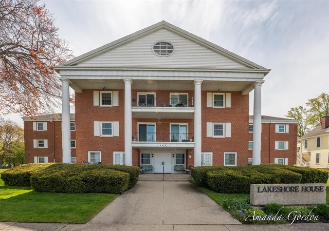 Homes for sale in Muskegon, MI | 1249 Lakeshore Dr #139, Muskegon, MI 49441 | MLS# 70533218