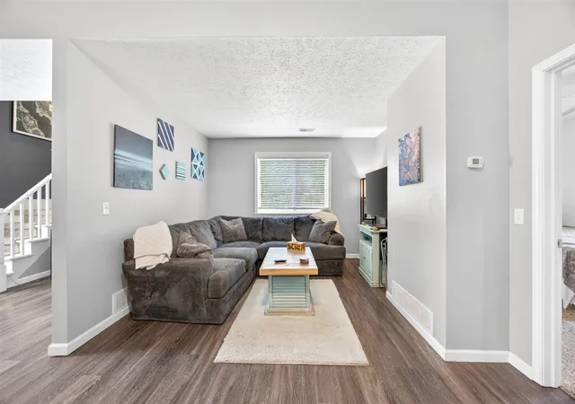 Photo 4 of Single family home for sale at 124 W Madison St, Big Rapids, MI 49307 | MLS# 70502066 | Listing updated on 2026-07-16