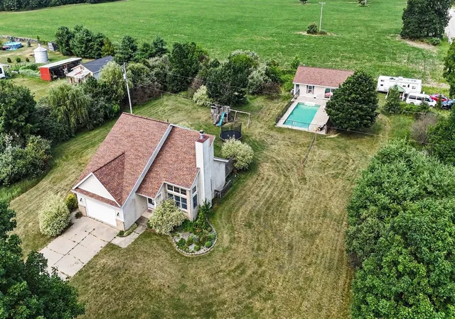 Photo 2 of Single family home for sale at 13575 Shaner Ave, Cedar Springs, MI 49319 | MLS# 70544642 | Listing updated on 2026-09-15
