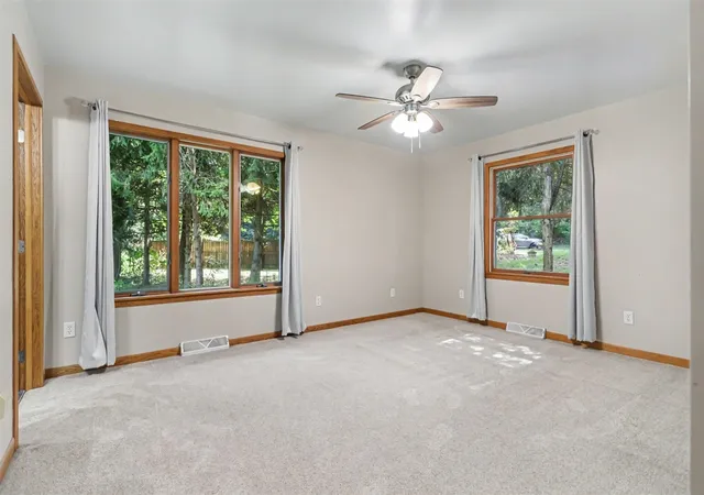 Photo 3 of Sale Pending at 201 S Wattles Rd, Battle Creek, MI 49014 | MLS# 70555331 | Listing updated on 2026-09-14