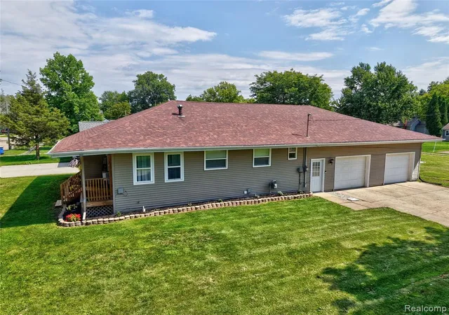 Photo 3 of Single family home for sale at 215 W Williams St, Corunna, MI 48817 1647 | MLS# 61025802 | Listing updated on 2026-09-02