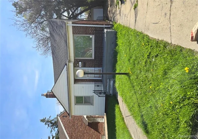 1st image of 8842 Longacre St, Detroit, MI 48228 | MLS# 60988160