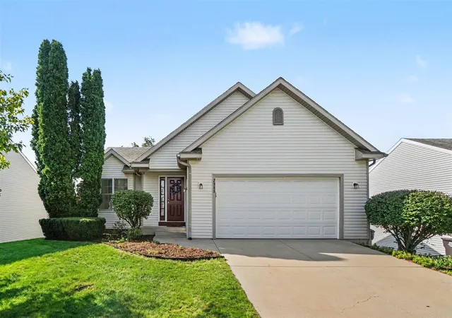 Photo 3 of Single family home for sale at 2985 Riley Ridge Rd, Holland, MI 49424 | MLS# 70554066 | Listing updated on 2026-08-26