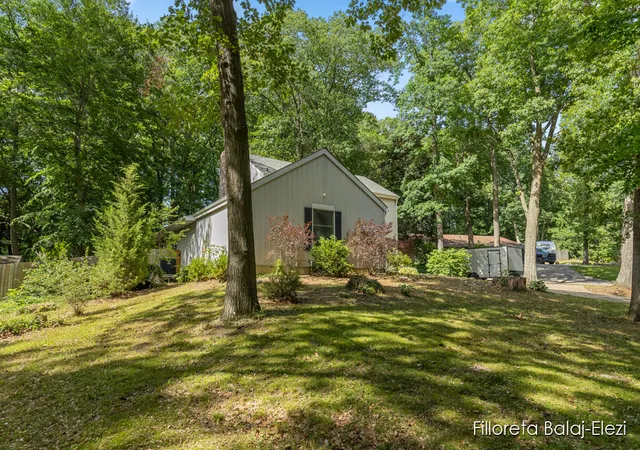 Homes for sale in Coloma, MI | 7224 Willobee St, Coloma, MI 49038 | MLS# 70455726