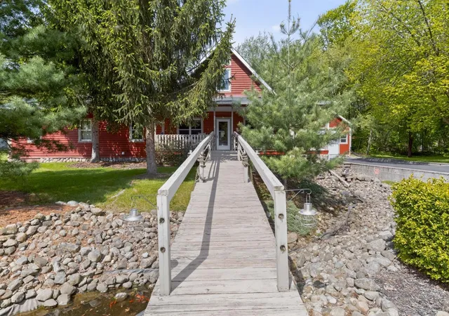 Homes for sale in Cassopolis, MI | 61258 Quinnesec Rd, Cassopolis, MI 49031 | MLS# 70531939