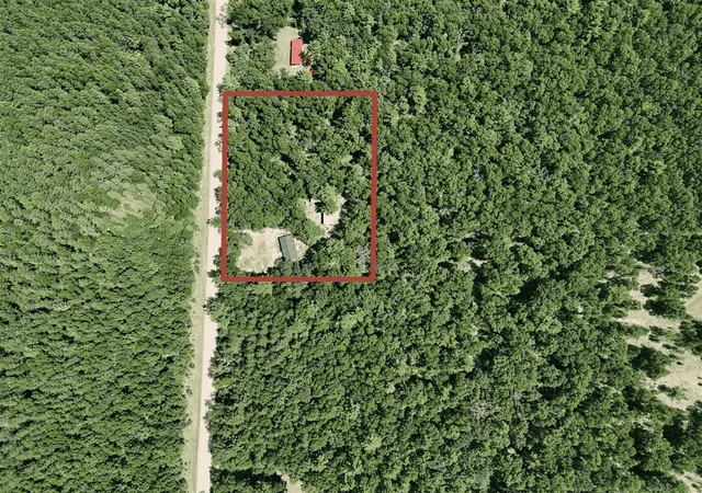 3rd image of 18233 Old House Rd, Wellston, MI 49689 | MLS# 70543404