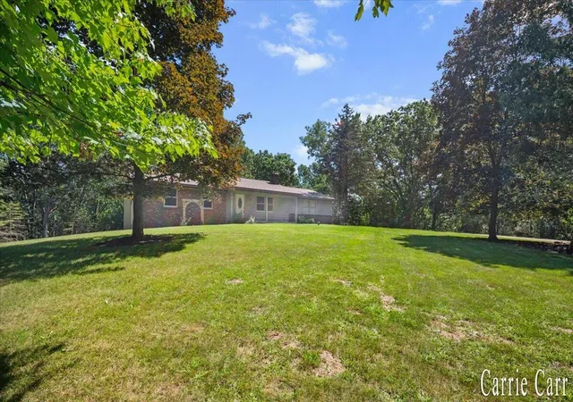 Photo 3 of Single family home for sale at 4291 4 Mile Rd, Grand Rapids, MI 49525 | MLS# 70555352 | Listing updated on 2026-09-17