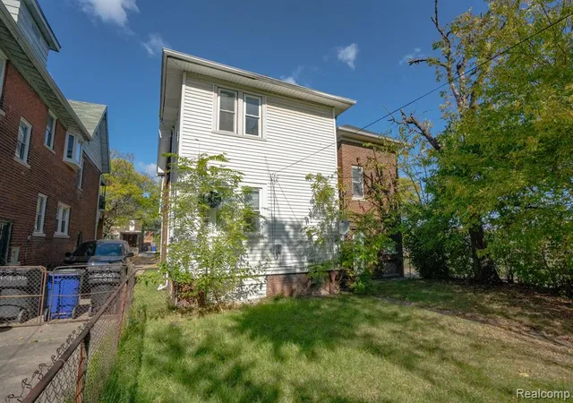 44th image of 2627 Webb St, Detroit, MI 48206 | MLS# 60945514