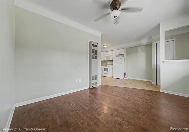 Homes for sale in Lincoln Park, MI | 4222 Drouillard St, Lincoln Park, MI 48146 | MLS# 61006740