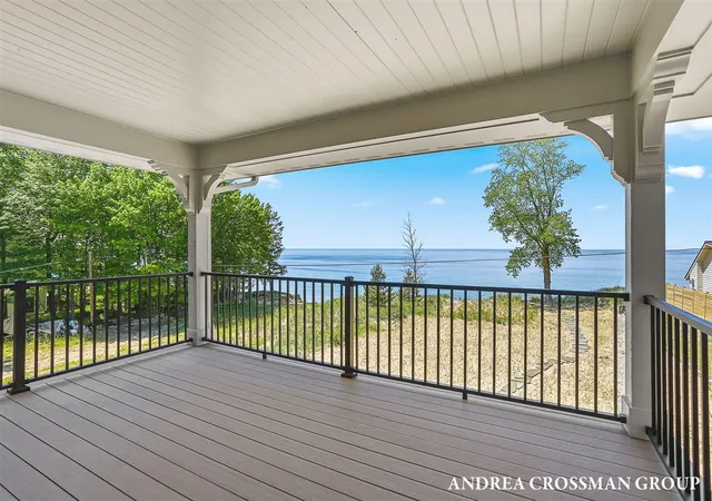 Homes for sale in West Olive, MI | 6401 Lakeshore Dr, West Olive, MI 49460 | MLS# 70533325