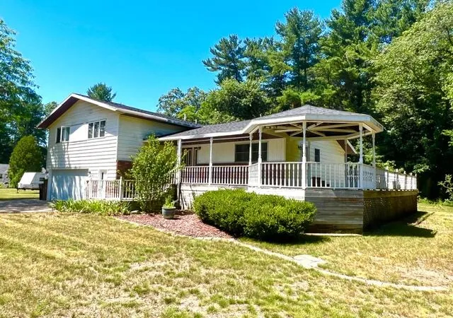 Photo 2 of Sale Pending at 451 S Dangl Rd, Muskegon, MI 49442 | MLS# 70545863 | Listing updated on 2026-09-15