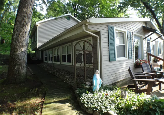 4th image of 5701 Head Lake Rd, Hastings, MI 49058 | MLS# 70487571