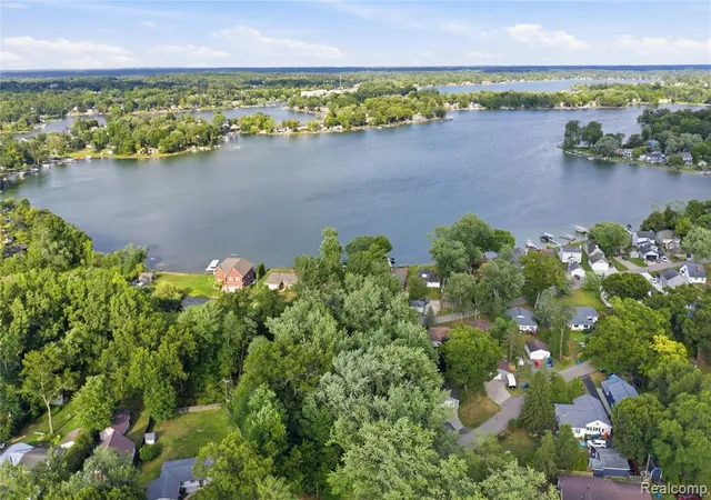 Photo 13 of Single family home for sale at 0 Vl Gittins St, Commerce Township, MI 48382 | MLS# 61017877 | Listing updated on 2026-08-07