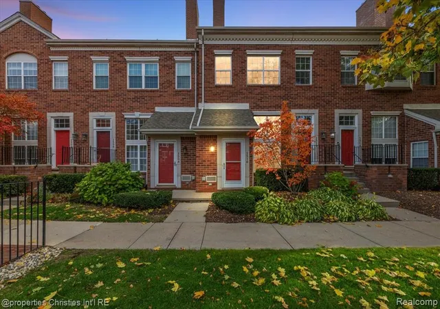 1st image of 1510 Maryland Club Dr, Royal Oak, MI 48067 | MLS# 61014720