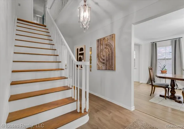 Photo 4 of Single family home for sale at 18092 Muirland St, Detroit, MI 48221 2755 | MLS# 61010873 | Listing updated on 2026-10-07