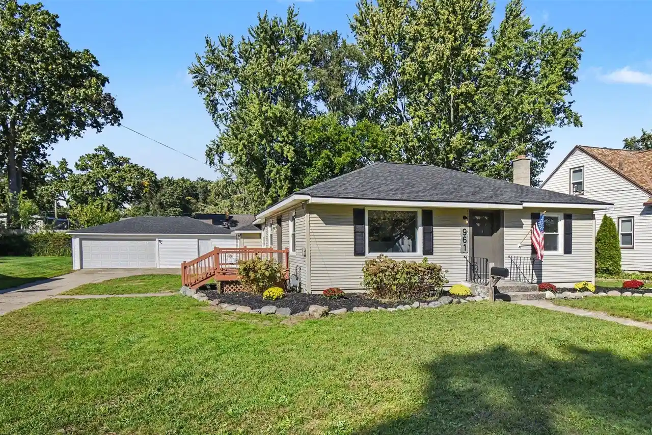 Photo 1 of Sale Pending at 961 Ariebill St, Wyoming, MI 49509 | MLS# 70561974 | Listing updated on 2026-10-16